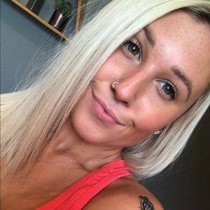 Meet your Posher, Tessa